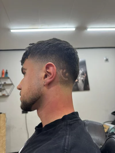 Klassieke Mid Fade met Natuurlijke Top